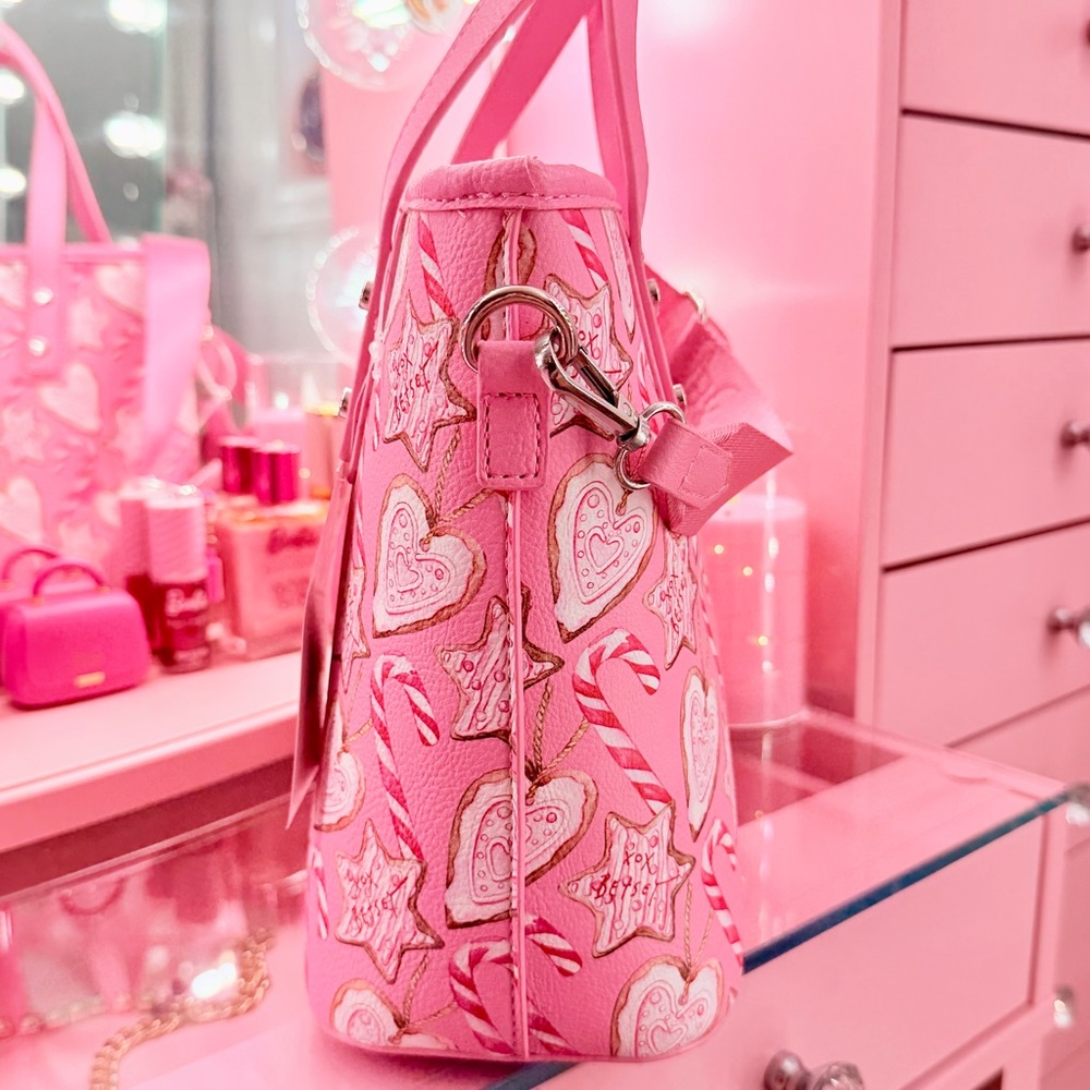 Pink Holiday Gingerbread Candy Cane Tote Bag Betsey Johnson Limited Edition - Picture 4 of 12